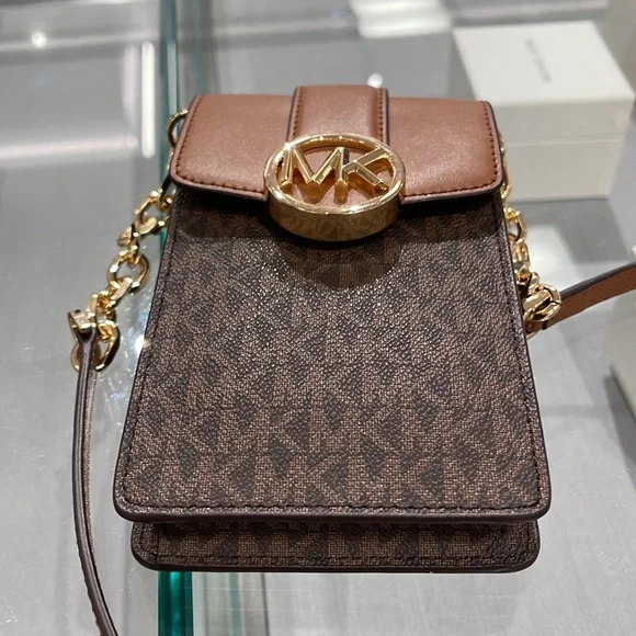 Michael Kors Carmen Small Logo Smartphone Crossbody BagBrownNWT